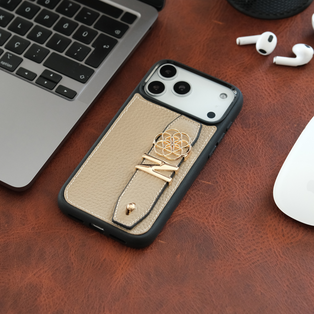 Harfli Vizon Deri iPhone Kılıf