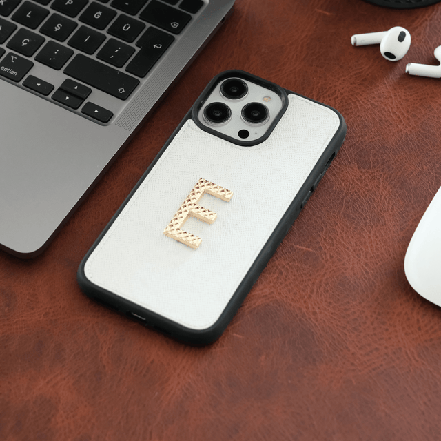 Kişiselleştirilir Beyaz Deri iPhone Kılıf