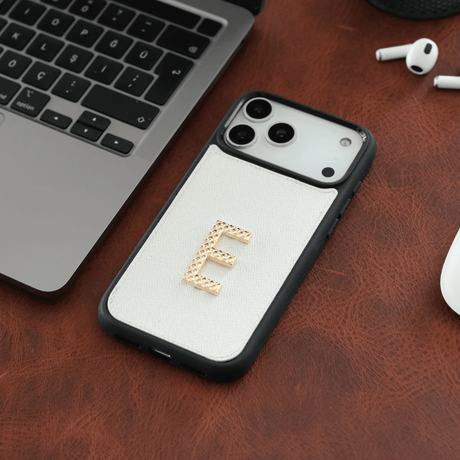 Kişiselleştirilir Beyaz Deri iPhone Kılıf